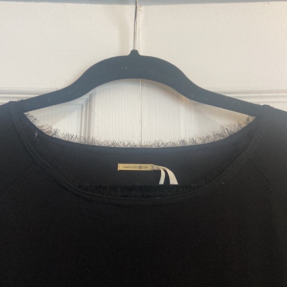 Max Studio black knit top Sz S - Picture 2 of 3